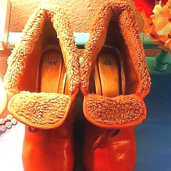 H&M Ankle Booties - Picture 5 of 5